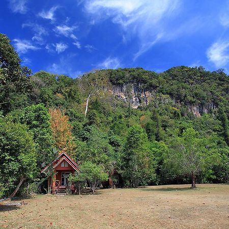 Langu Phupha Resort Satun Luaran gambar